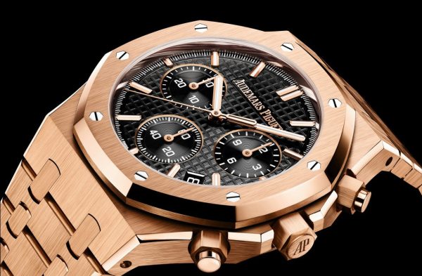 Audemars Piguet Royal Oak SELFWINDING CHRONOGRAPH "50TH ANNIVERSARY" Ref# 26240OR.OO.1320OR.02