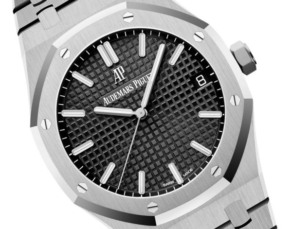 Audemars Piguet Royal Oak SELFWINDING Ref# 15500ST.OO.1220ST.03