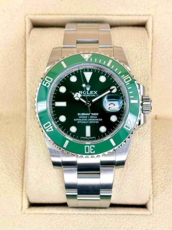 Rolex Submariner "Hulk" 40mm 116610LV Green Dial